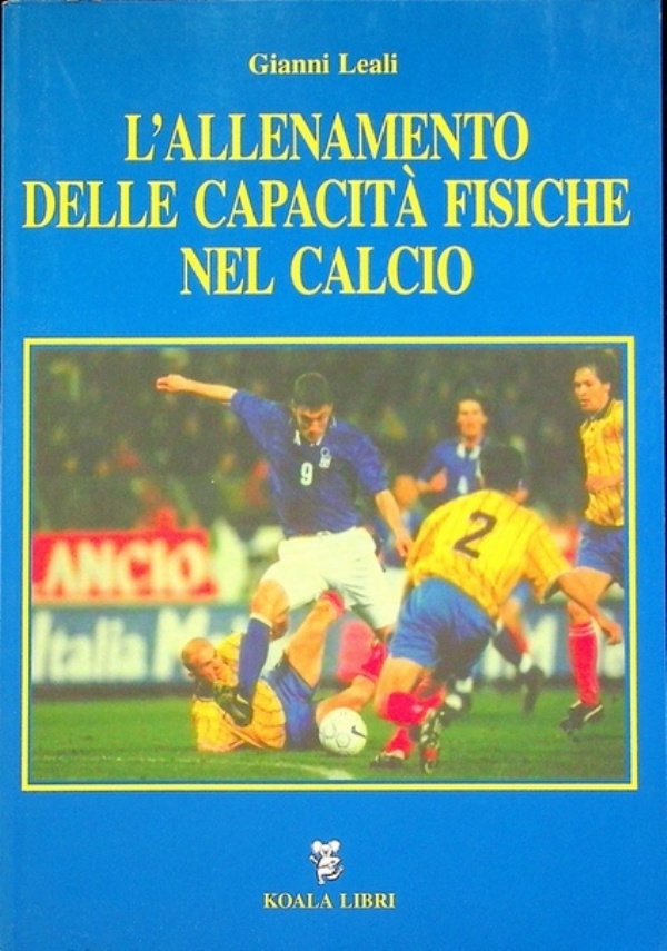 UN CALCIO ALLE STELLE. Presentazione di Ferruccio Valcareggi e Italo Cucci.  [ Prima (ed unica) edizione. Torrile (Parma), Koala Libri, febbraio 2000 ]. di 