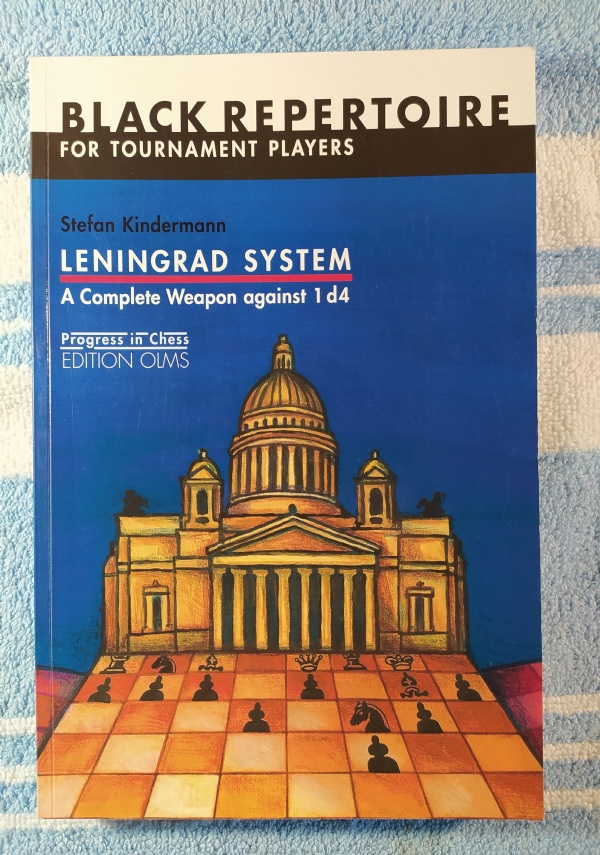 Chess Opening Essentials vol.1. The complete 1.e4 di 