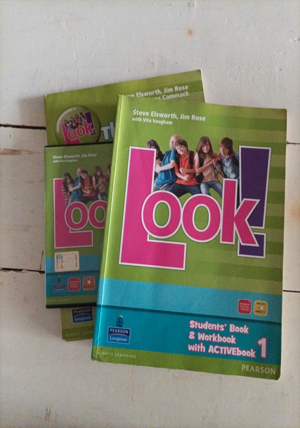 LOOK! 2 Livebook di 