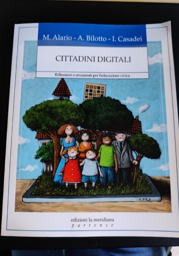 Con le infradito in discesa di 