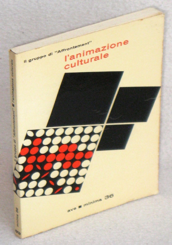 PHOTO ITALIANA Anno III - N. 22 � Gennaio 1977 - HELMUT NEWTON, MAN RAY, MAGRITTE, CHARLES GATEWOOD di 