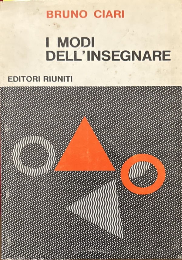 Primo piano parole, azioni, suoni, immagini da una collezione d�arte di 