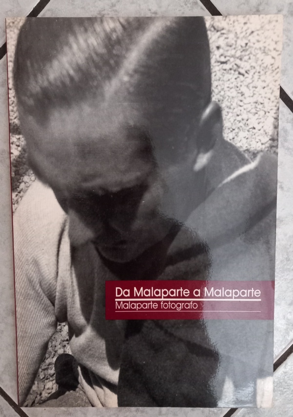 UN MONASTERO DALLE MOLTE VITE dalle monache de intra alla famiglia studenti-Il chiostro di 