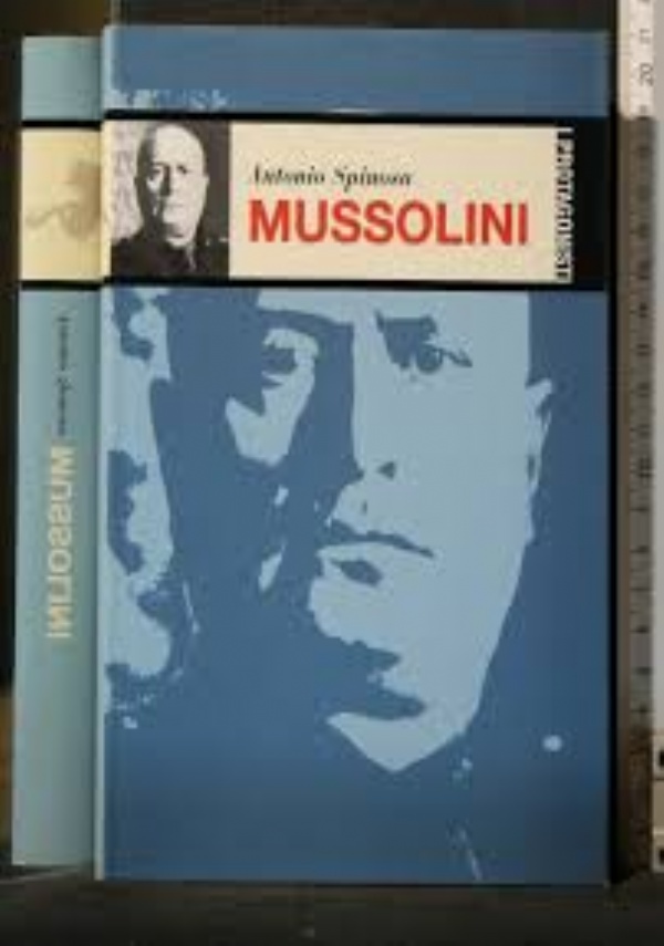 Piccolo mondo antico di 