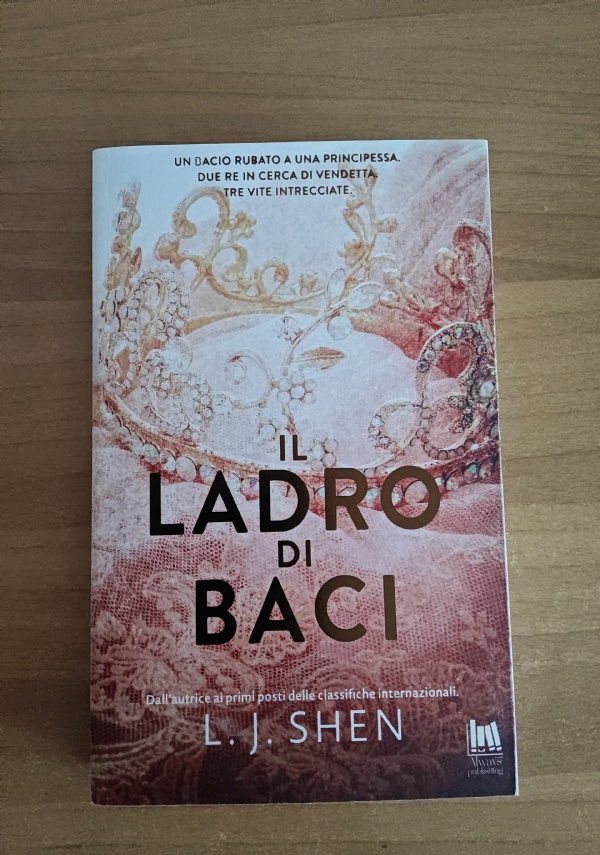 LA VITA INVISIBILE DI ADDIE LARUE di 