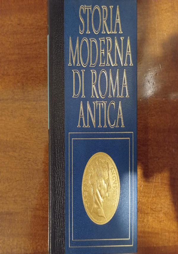 PICCOLA BORGHESIA di 