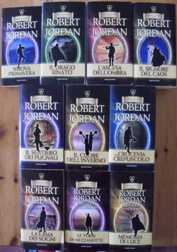La ruota del tempo lotto 5 libri fantasy: L&rsquo;occhio del mondo, L&rsquo;ascesa dell&rsquo;ombra, Il signore del caos, Il sentiero dei pugnali, Il cuore dell&rsquo;inverno SERIE NON COMPLETA di 